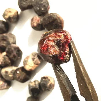 

natural crystal raw gemstone red Almandine garnet original rough garnet irregular reiki healing for making jewelry