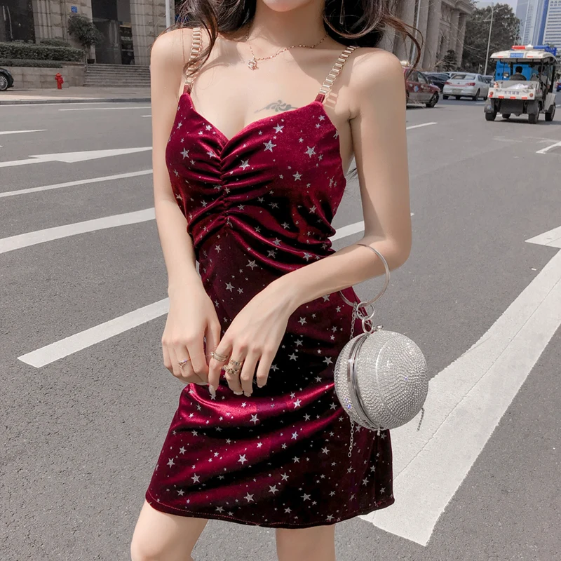 

Brand New 2019 Stars Print Metal Spaghetti Strap Sexy Mini Dress Velvet Club Dress Backless Women Dresses Vestidos De Fiesta