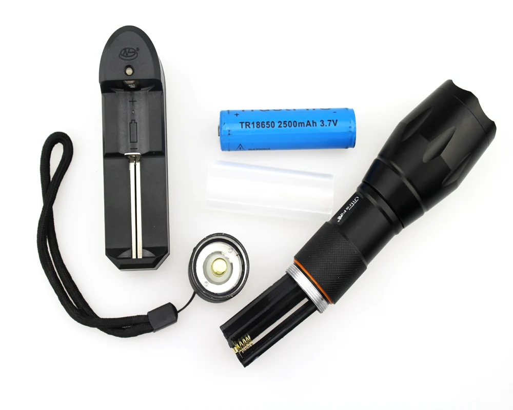 

U-F A100 CREE XP-L V6 1600lm 5-Mode Zooming LED Flashlight +1x18650+1xCharger