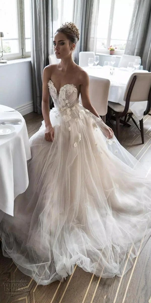 sweetheart illusion wedding dress