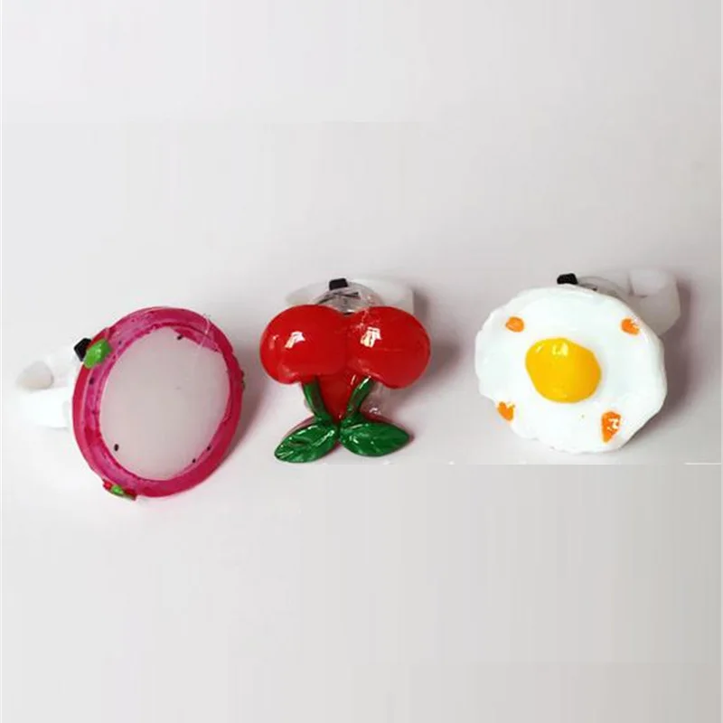 Веселые вечерние рождественские принадлежности Led кольцо на палец с фруктовыми овощами Смешное выражение лица люминесцентное кольцо для ребенка подарок 50 единиц/лот