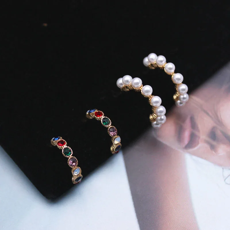 

Shiny Side New Fashion Brand Jewelry Crystal Stud Earrings for Women Gift Elegant Pearl Letter C Earrings Free Shipping