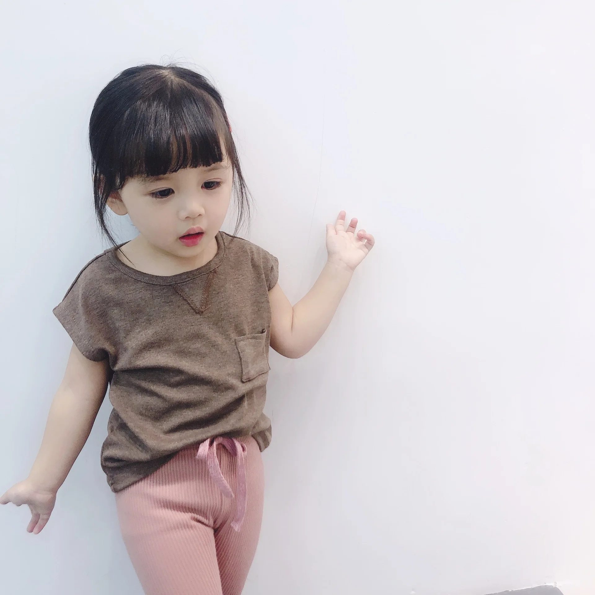 Весенняя футболка для девочек футболка с короткими рукавами, г., Корейская версия, хлопковая свободная футболка одежда для маленьких девочек футболка для мальчиков
