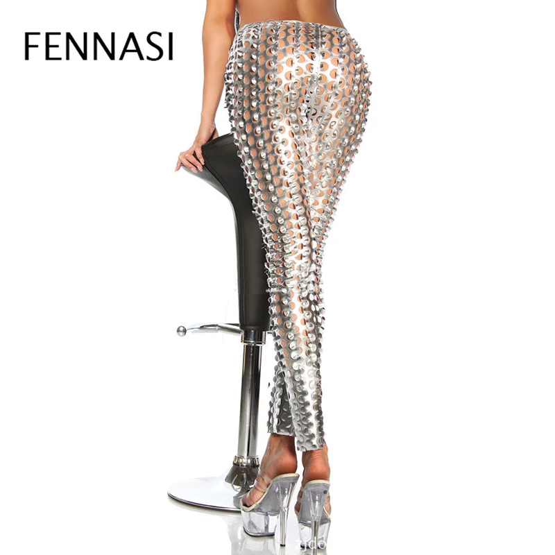 FENNASI, модные женские леггинсы с дырками, женские готические, панк-рок, металлические, яркие, с дырками, блестящие, сексуальные леггинсы