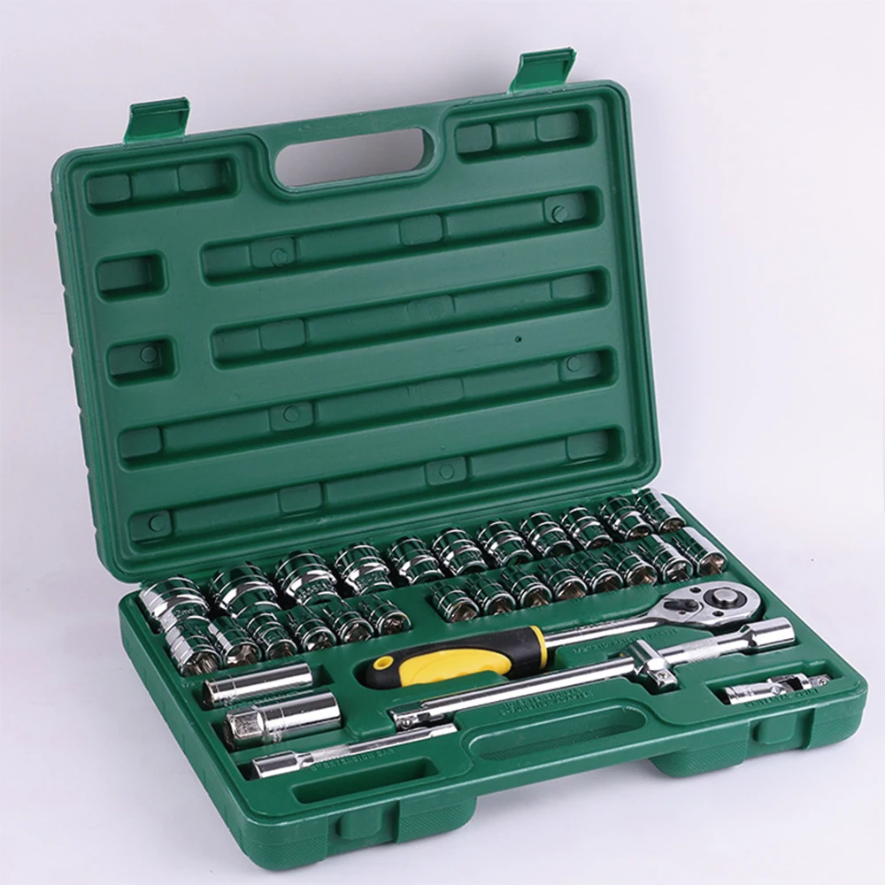 

32 pcs Mirror Sleeve Set Car Repair Hardware Tools Multi-function Manual Wrench Sleeve