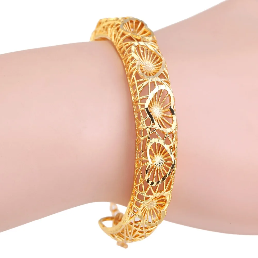 

Bangle For Women Fashion 24K Gold Heart Bracelets & Bangles Teenage Girsl Gold Color Bangle African Jewelry