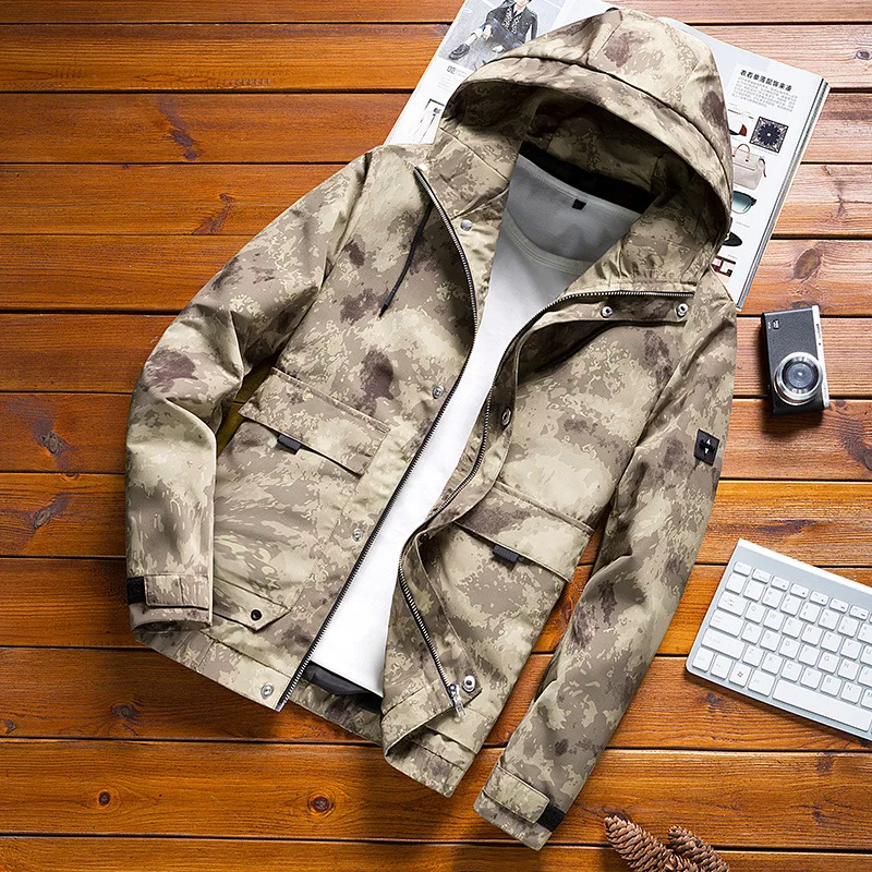 

men's jacket Korean version of the trend of camouflage handsome student outerwear fashion casual tooling men's jacket tide male
