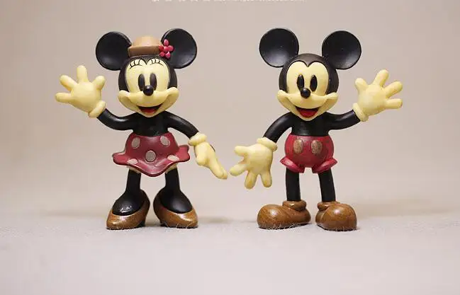 

2pcs/lot 7cm couple of mickey mouse minnie mouse Figure Model vintage mickey mouse PVC Decoraive Figure Toy for Kids