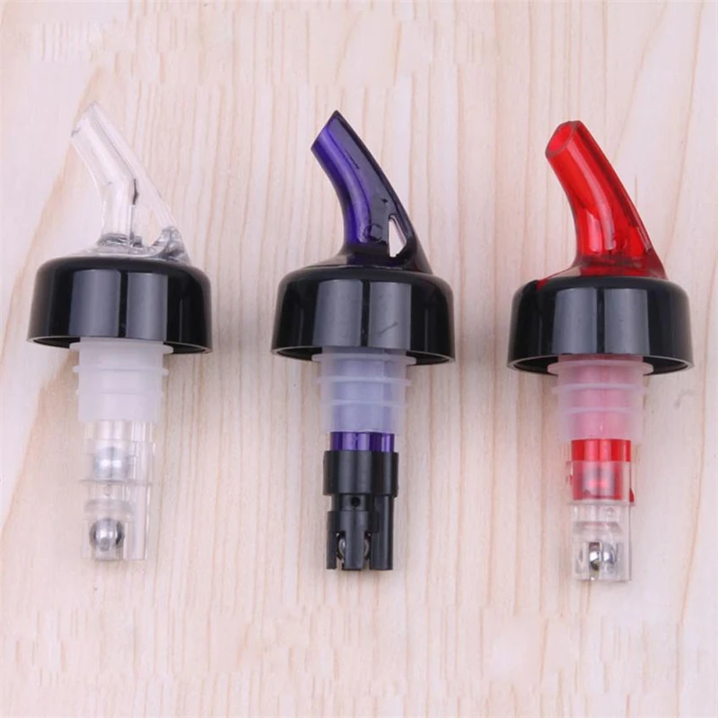 2018 New Practical Plastic Spirit Measure Measuring Pourer Drink Bottle