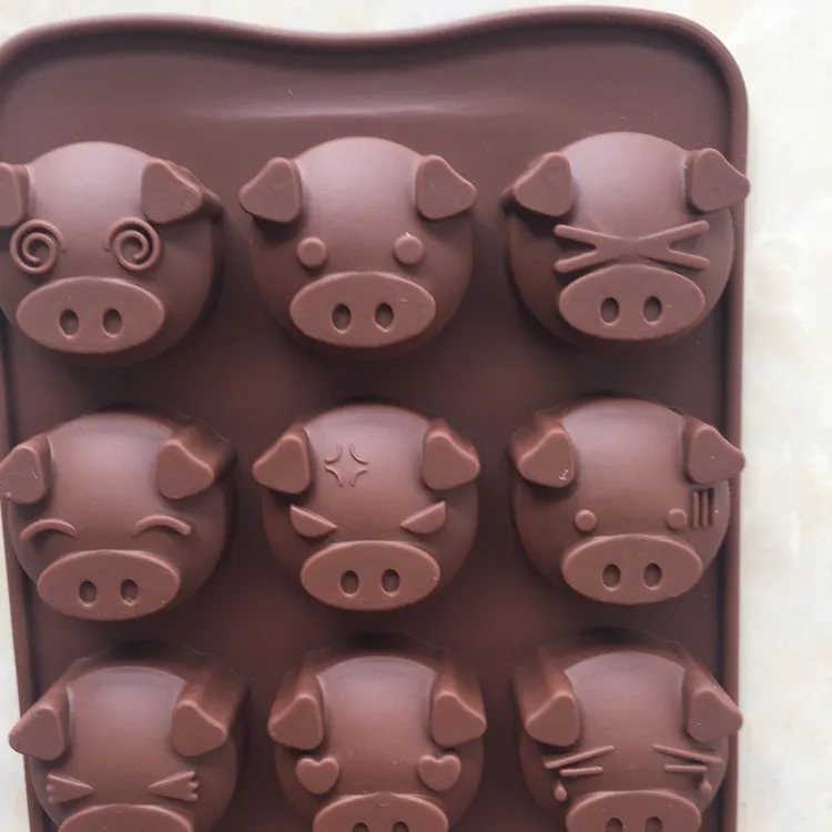 15 Cavity Pig Head Shape Mold DIY Silicone Chocolate Molds for Home