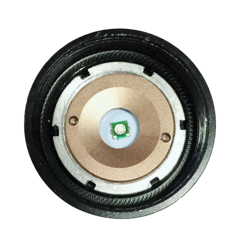 green e17 flashlight (2)