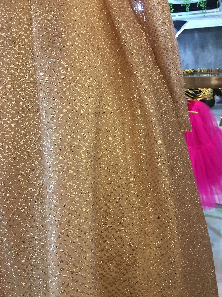 CloverBridal Высокое качество Новые мода Bling с длинным рукавом золотое свадебное платье сексуальный глубокий V образным вырезом со шлейфом
