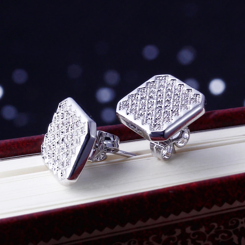 DC1989 Super Cute Women's Studs Earrings Synthetic CZ Paved Rhodium Plated Hypoallergenic Ear Pins Lead Free Boucles d'oreill