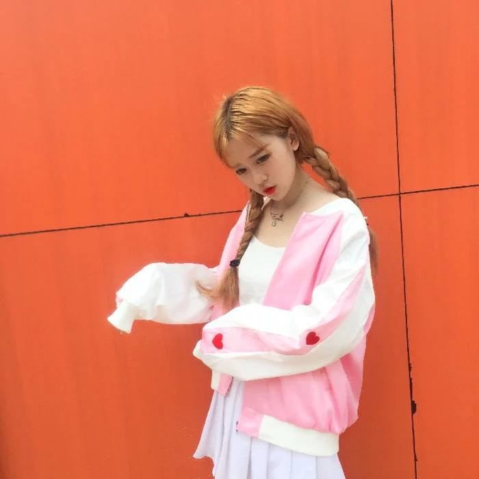 Japan Style Harajuku Jackets Love Embroidery Streetwear 2018 Autumn Basic Coat Boyfriend Pink Bomber Jacket Women Chaqueta Mujer Japan Style Harajuku Jackets Love Embroidery Streetwear 2018 Autumn Basic Coat Boyfriend Pink Bomber Jacket Women Chaqueta Mujer