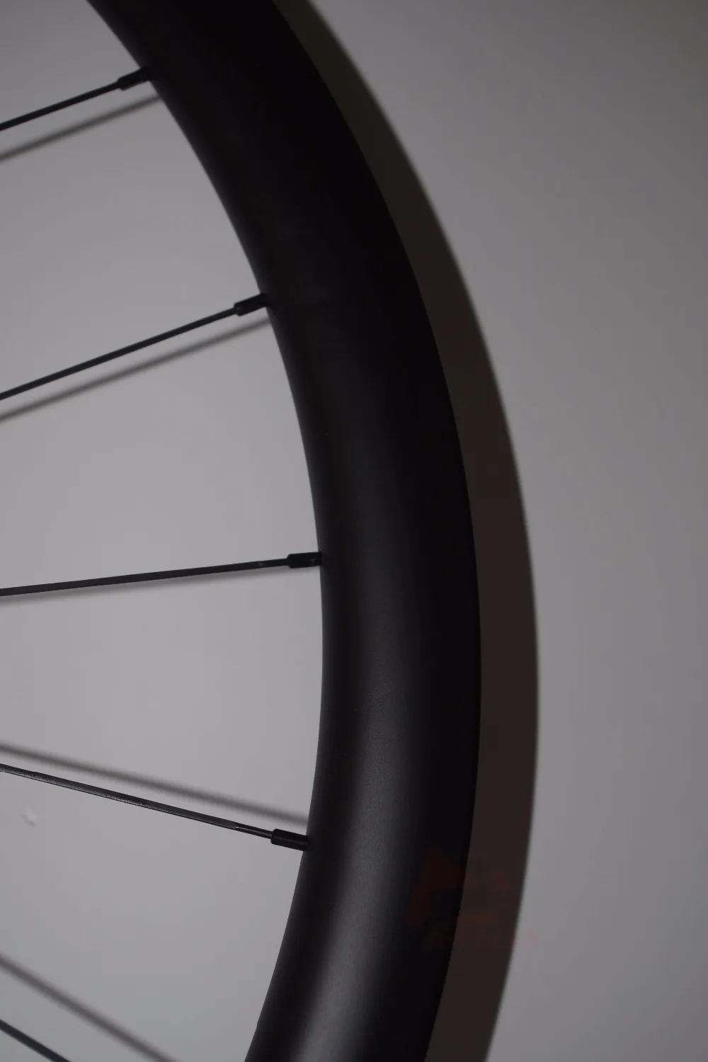 1303 Г легкий 700C 38 мм Асимметричный карбоновый набор колес для велосипеда бескамерная покрышка дорожный диск для велокросса СХ колеса велосипеда 24H 28H XDR