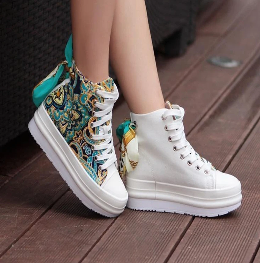latest casual shoes for ladies