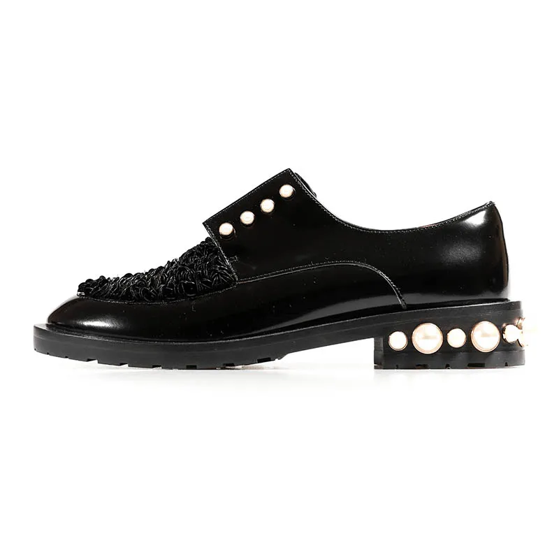 

New autumn 2019 British style soft uppers with rounded toes for women