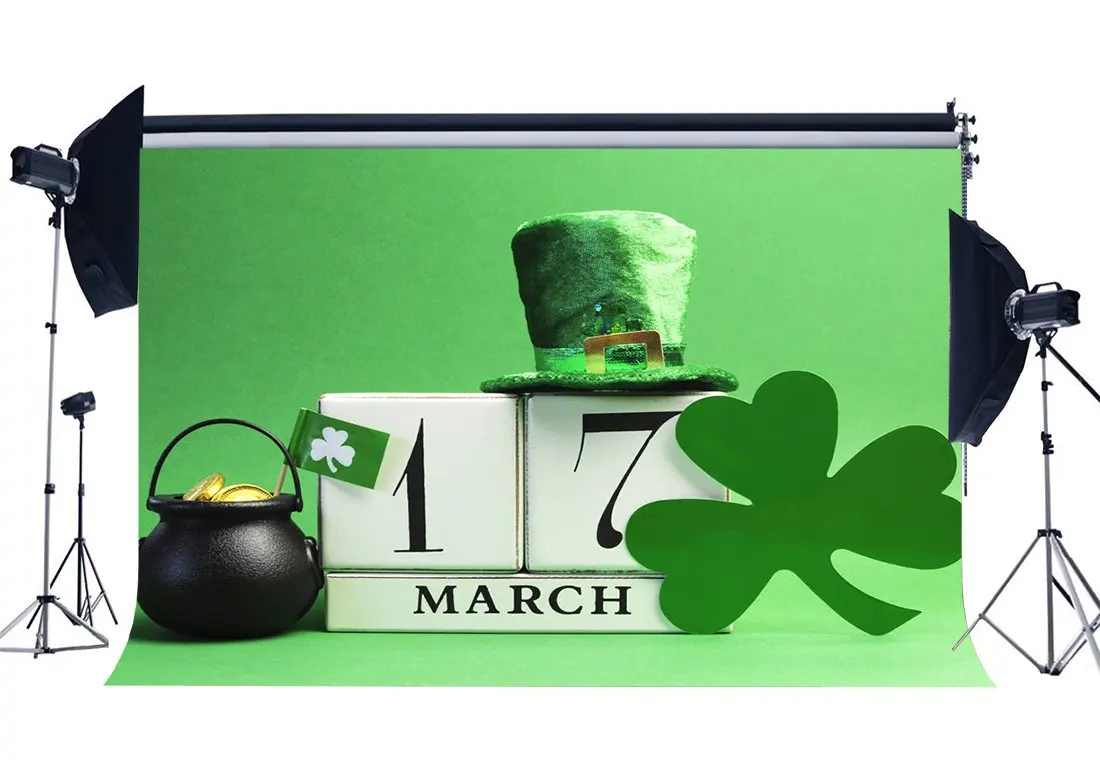 

Happy St.Patrick's Day Backdrop Lucky Irish Shamrock Green Four-leaf Clover Leprechaun's Hat Background