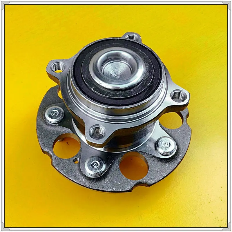 REAR WHEEL HUB For Honda ODYSSEY III (LHD) 2005 2010 OEM 42200 SHJ A51