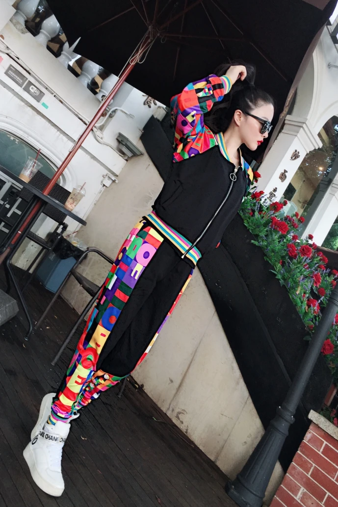 2019 New Women Two Piece Outfits print Short Jacket top And Pants Women Tracksuit Spring autumn Casual Women Set High Quality 2019 New Women Two Piece Outfits print Short Jacket top And Pants Women Tracksuit Spring autumn Casual Women Set High Quality