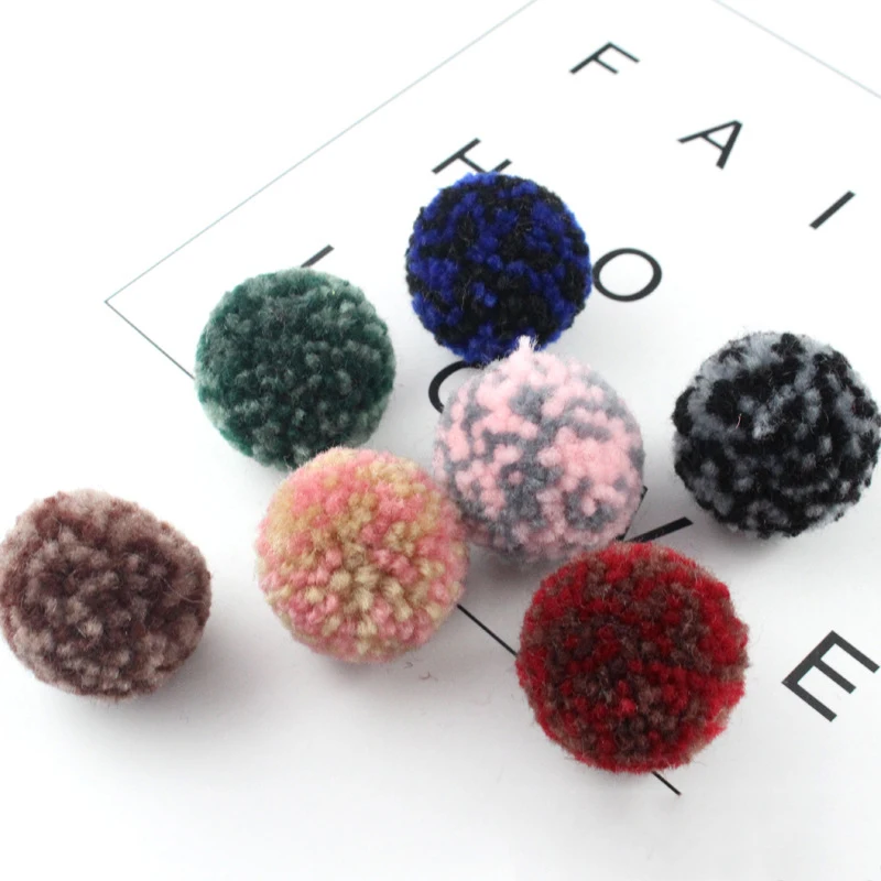 pompom ball