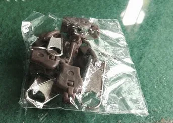 

6 PCS/set Universal Instant Fix Zipper Repair Kit Replacement Zip Slider Teeth Rescue New Design Zippers