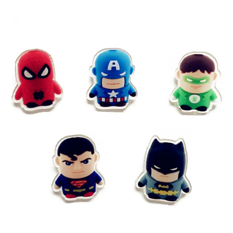 

1PCS The Avengers Movie Brooch Captain America Spider-Man Appliques Moive Star Iron On Batman Acrylic Badge Clothing Accessory