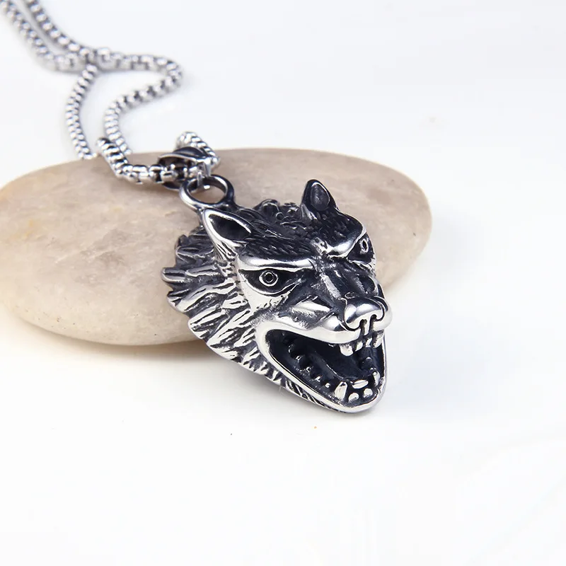 

HENGKE Hip Hop Silver Color Stainless Steel Ice Out Stereoscopic Wolf Head Pendants Necklace for Men Jewelry