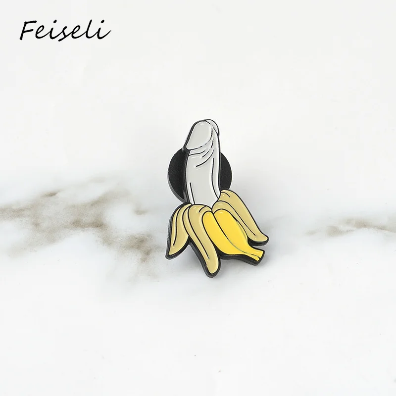 Feiseli Creative Funny Dick Banana Shape Brooch Pins Hot Sale Denim T Shirt Metal Badge Fashion Jewelry Gift For Friends