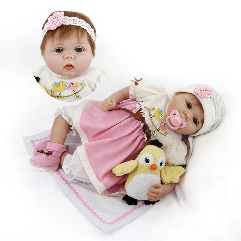 

New 55cm 22" Adorable Dolls Smiling Realistic Soft Vinyl Dolls Kid's Birthday Christmas Gift With A Chicken Toy