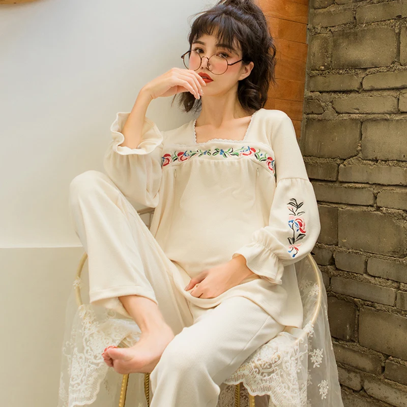 Maternity Nightwear Nursing Pajamas Autumn Winter Cotton Fine Embroidery Pregnancy Sleepwear Breastfeeding Clothes Homewear A205 Maternity Nightwear Nursing Pajamas Autumn Winter Cotton Fine Embroidery Pregnancy Sleepwear Breastfeeding Clothes Homewear A205