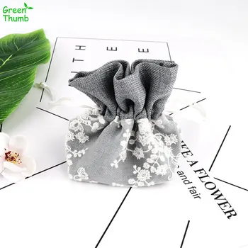安い 3 ピース 8*10 センチ真珠の糸バッグ二層花刺繍綿ギフトバッグエレガントな固体キャンディー巾着結婚式フェスティバル装飾