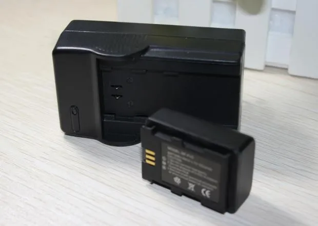 

karue NP-FV5 plus for andoer Digital camera HDV-666 and other models of digital camera battery charger and battery