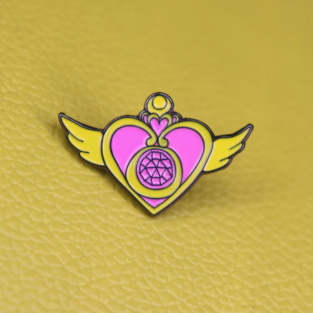 

Cartoon Harajuku Style Kawaii Pretty Soldier Sailor Moon Enamel Pin badge Brooch