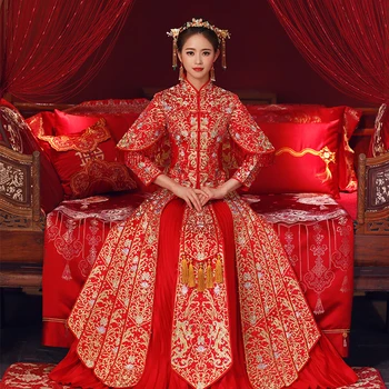 

Long Sleeve Rhinestone Qipao Oriental Bride Wedding Toast Clothing Pleated Dress Embroidery Floral Vintage Tassel Cheongsam