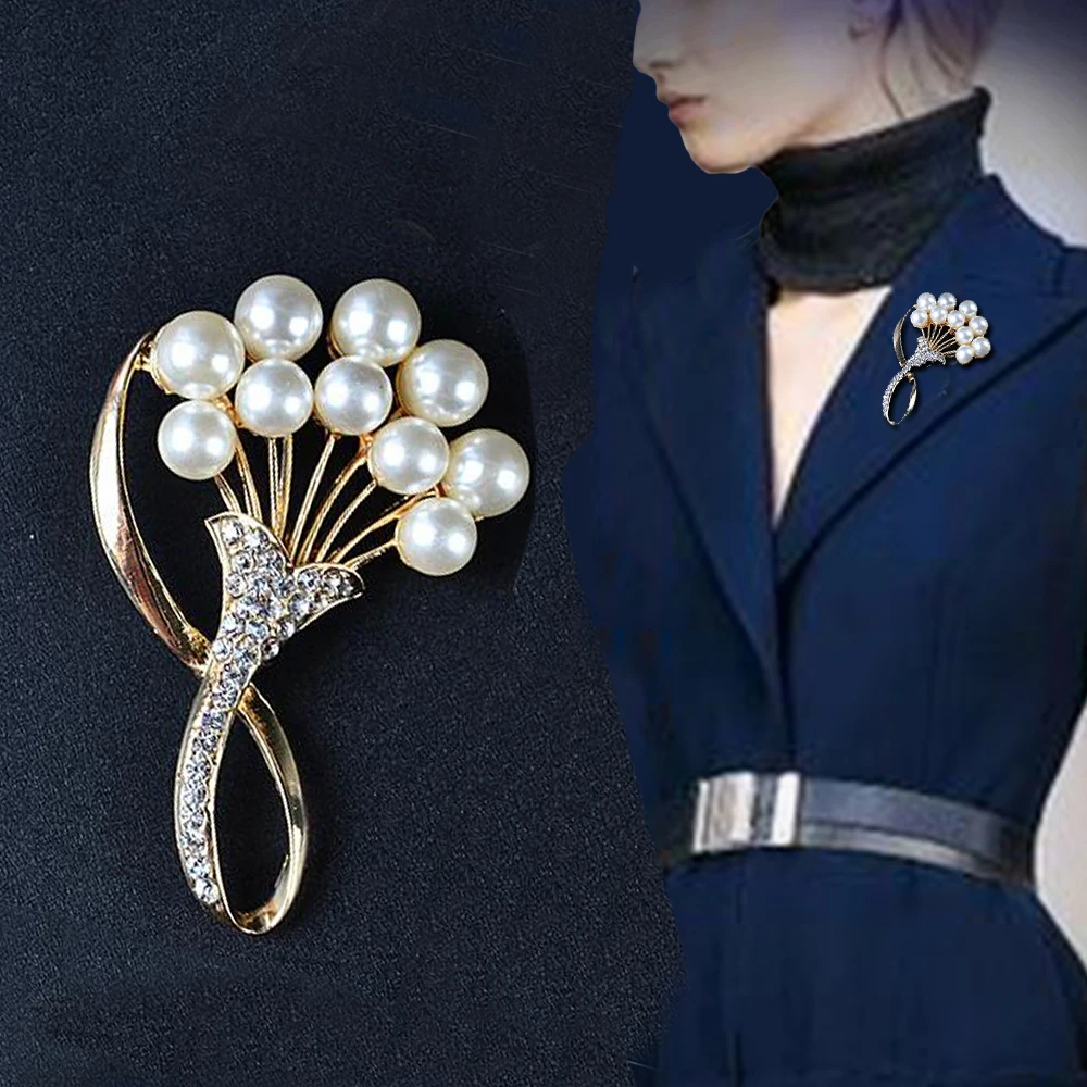 Lapel Pin Bling Rhinestone Pearl Bouquet Brooch Decorative Garment