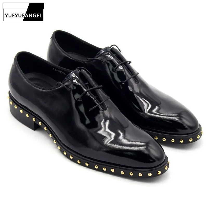 glossy oxford shoes
