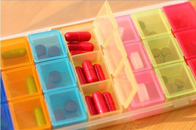 7 дней Радуга таблетки лекарство комплект таблетки Pillbox диспенсер многоцветный контейнер Органайзер чехол с 21 отсеками таблетки коробка