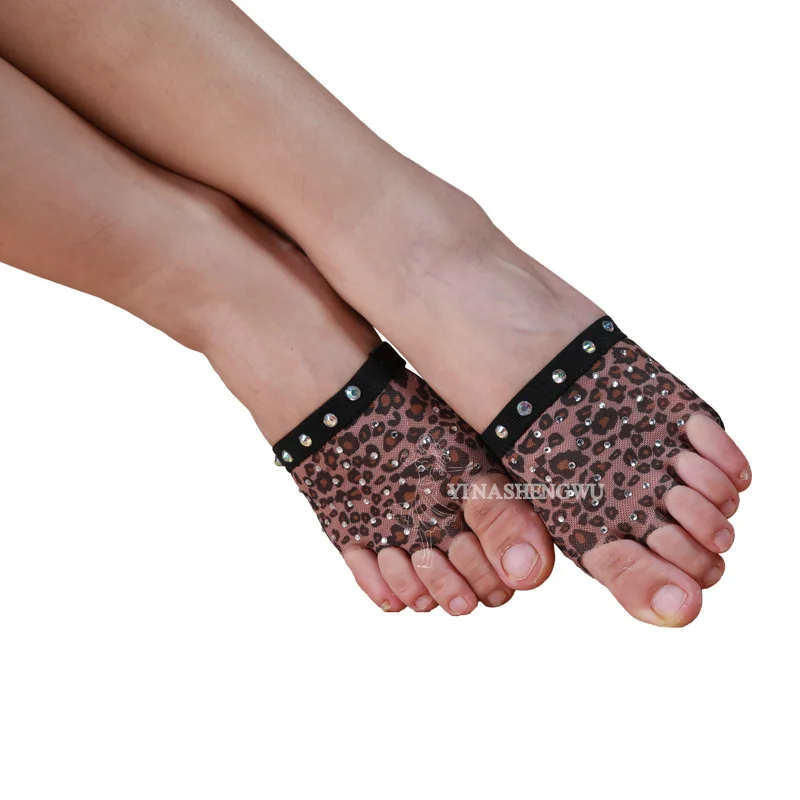Belly Dance Foot thong Toe Pad Belly Dance Accessories Leopard Sequins Heel Protector Professional Ballet Dance Socks 1 Pair