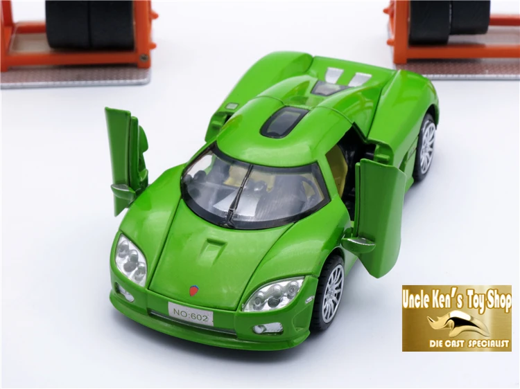 Литой автомобиль Koenigsegg литые игрушки для мальчиков/детей коллекция в подарок с