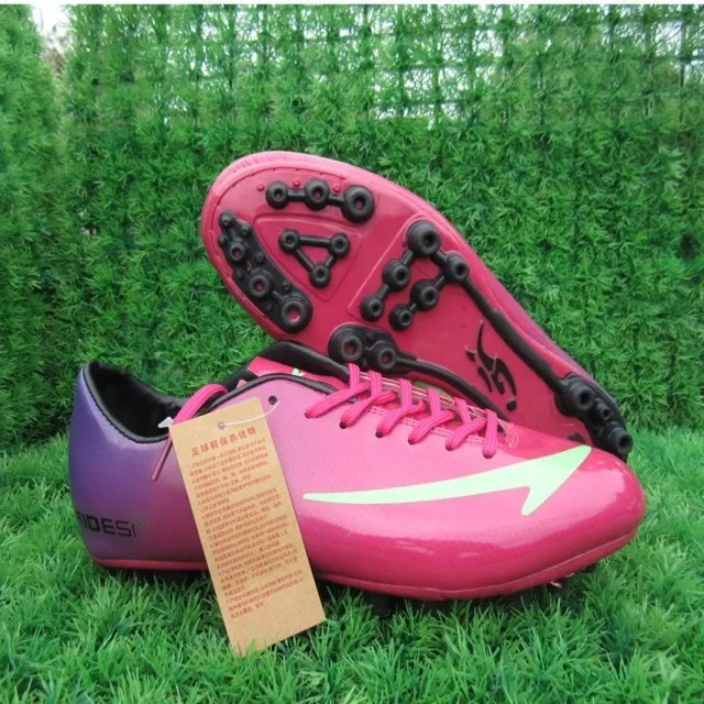 junior girls football boots