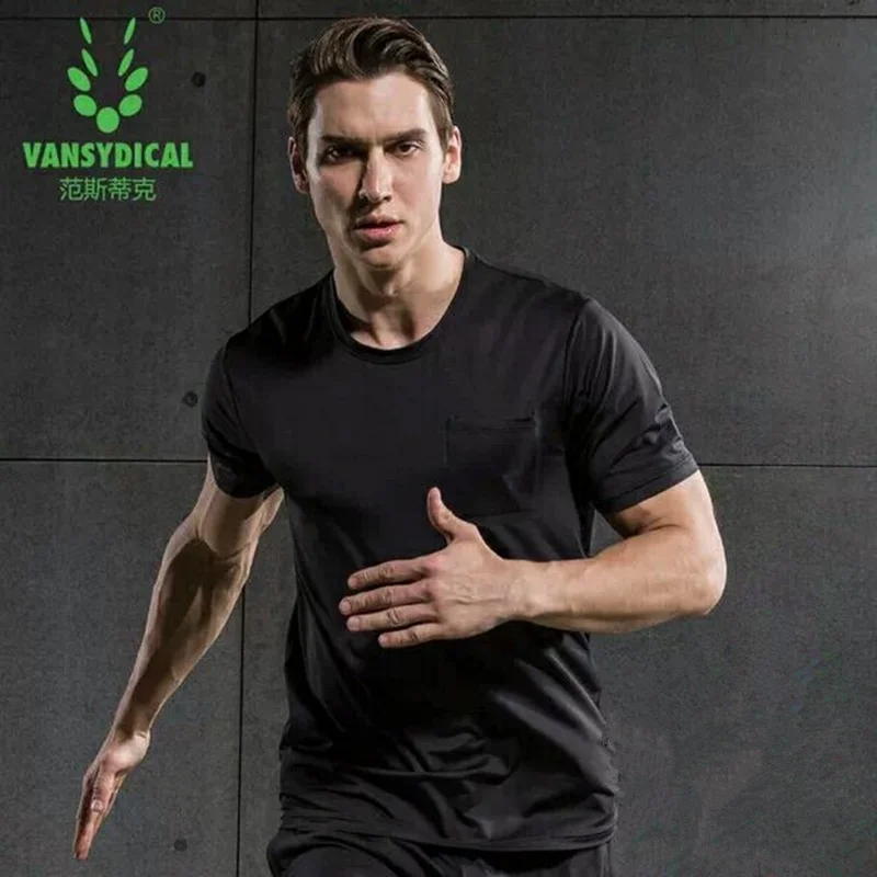 Men Running T shirt 2018 solid color Patchwork Quick Dry Short Sleeve Sports Shirt Gym