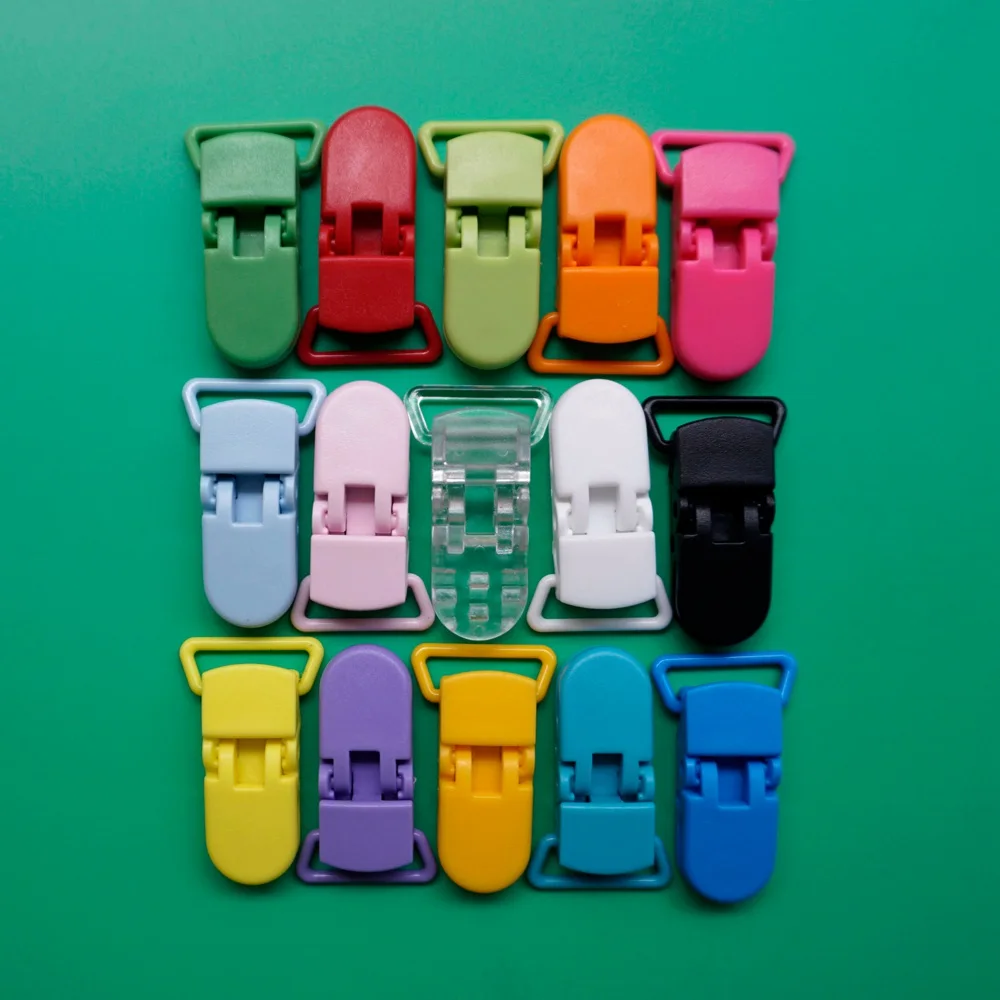 Sutoyuen 200 шт смешанный 20 цветов 20 мм KAM D форма пластиковая соска зажимы пластиковый зажим пустышка зубной прорезыватель для малышей держатель цепи - Цвет: MIX COLOR