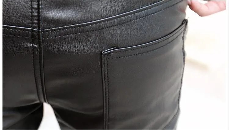 Зимние теплые брюки из искусственной кожи мужские модные весенние Узкие повседневные мужские брюки корейские обтягивающие мужские брюки из искусственной кожи