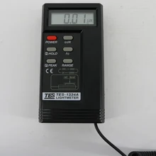 Портативный Цифровой Люксметр измеритель освещенности TES-1334A диапазон измерения 20/200/2000/20000 люкс