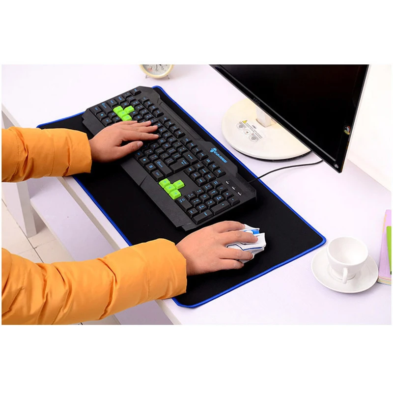 

Large Gaming Mouse Pad Gamer Mice Keyboard Mat Locking Edge XL Computer Mousepad for CS GO Dota Game