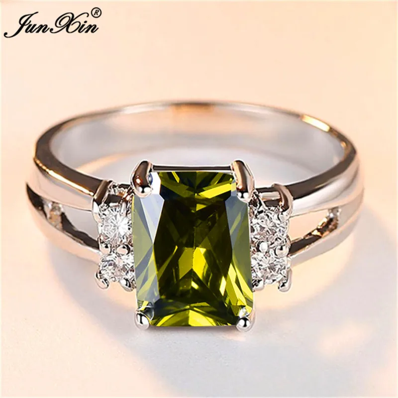 5a6ace1b2053d0523bb4bd03-original .