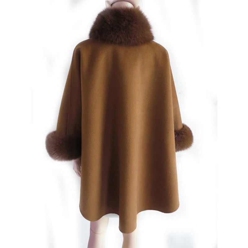 Рисунок 3 - Женская шаль из натурального кашемира