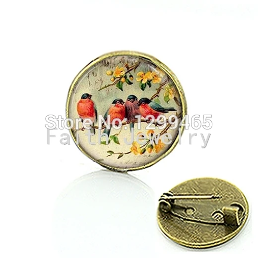 

Hottest animal jewelry bird art picture brooch jewelry Four red magpies Glass cabochon dome medal personalized gift C 663