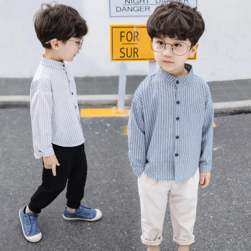 

Casual boy 3-7 years old with vertical stripe collar